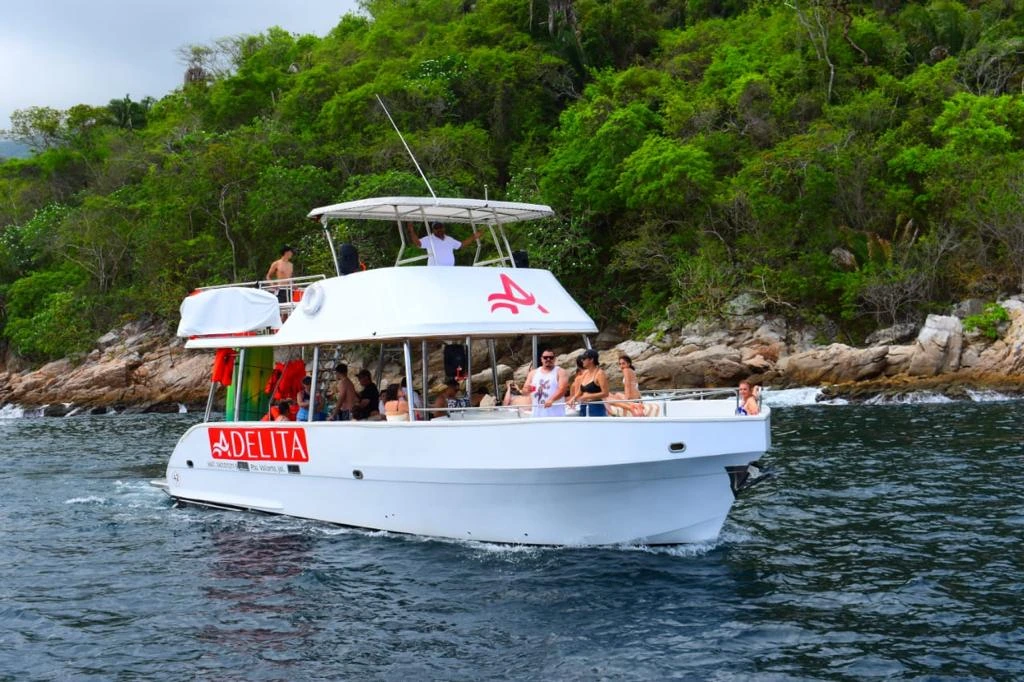 Embarcación Privada para 25 Personas